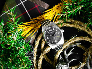 On Wrist: NOMADIC Turas 914 Review - Exploring with Belfast's Finest