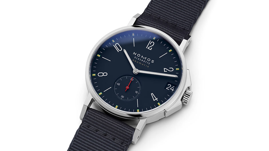 NOMOS Glashütte Ahoi neomatik 38 Date Watch