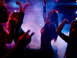 The Top Features of a Luxury Party Bus | VIP Group Transportation