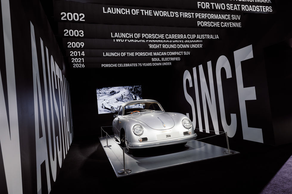 260305_MitchLowePhoto_TeamEvent_AUSGP_PorscheOval17-40