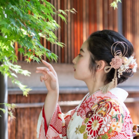 サムネイル： 振袖ヘアセット