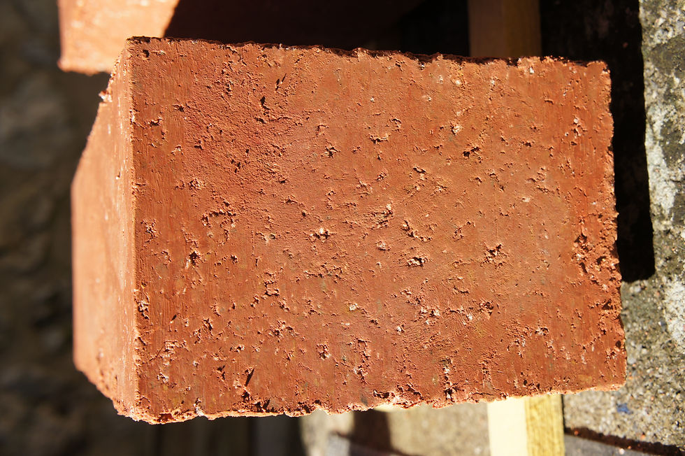 Miniature : Lot de 10 briques "Hermès" (4 à 9,5 cm d'ép.)