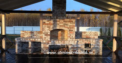 старинный дворик кирпич