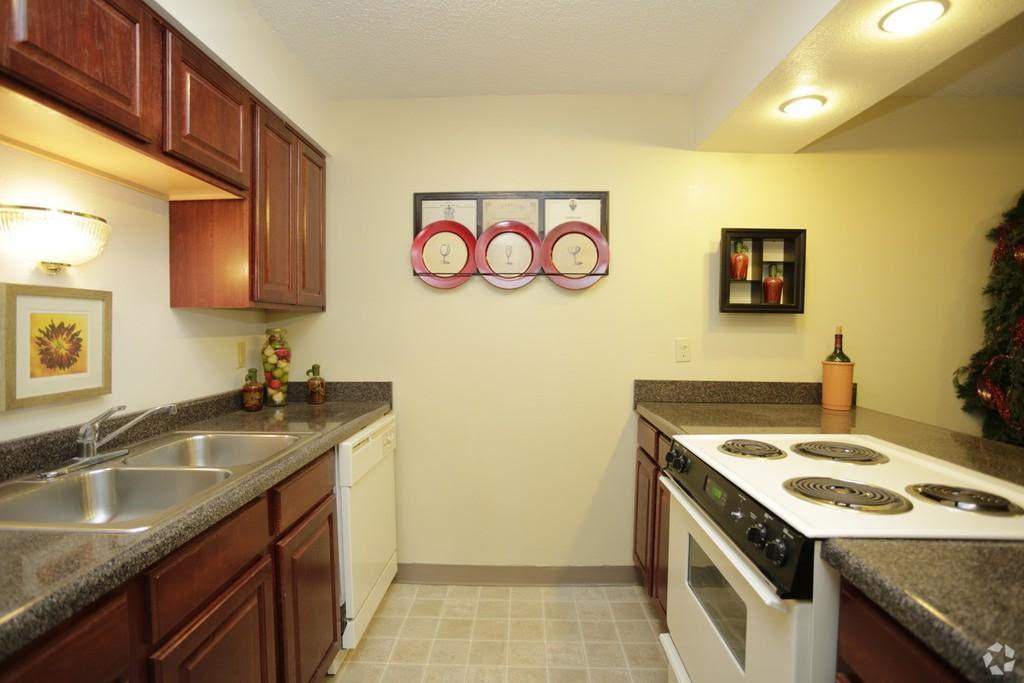 GALLERY Briarwood Apartments