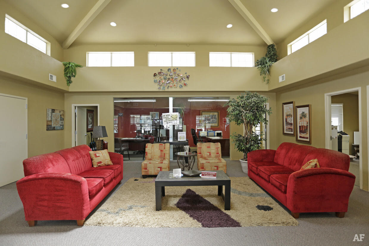 GALLERY Briarwood Apartments