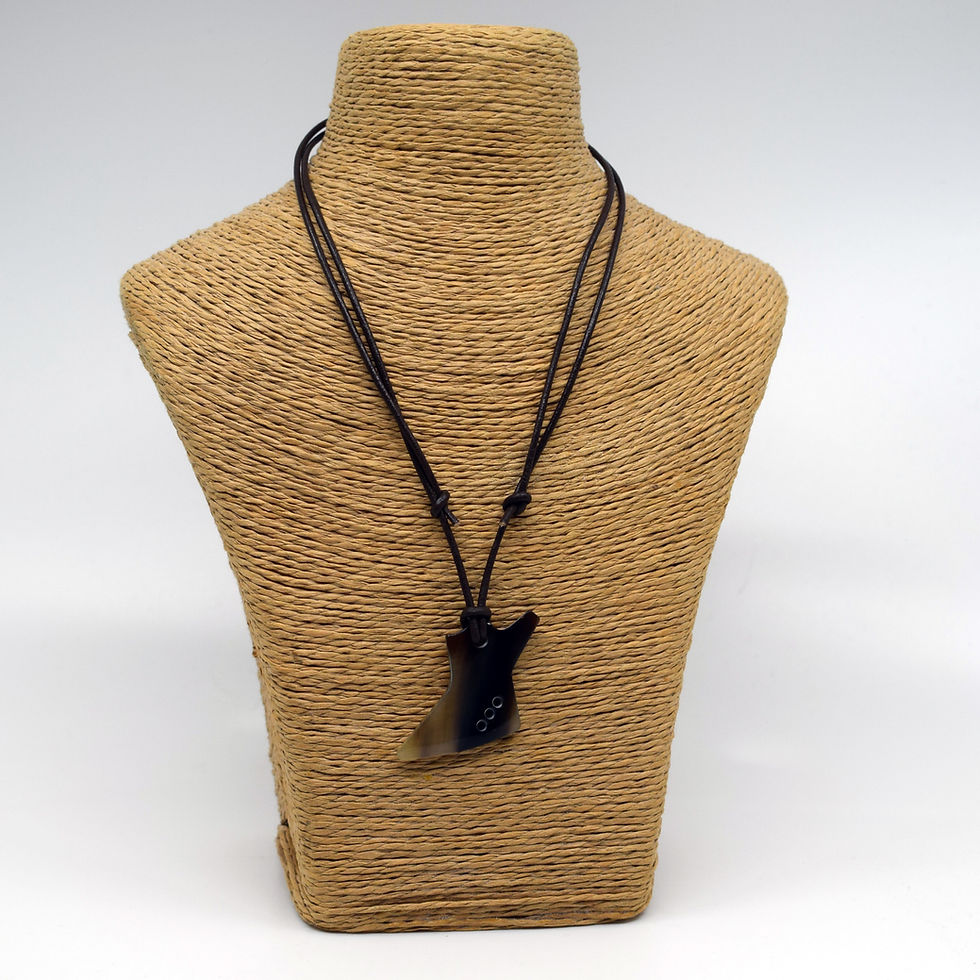 Thumbnail: Explorer Pendant in cow horn