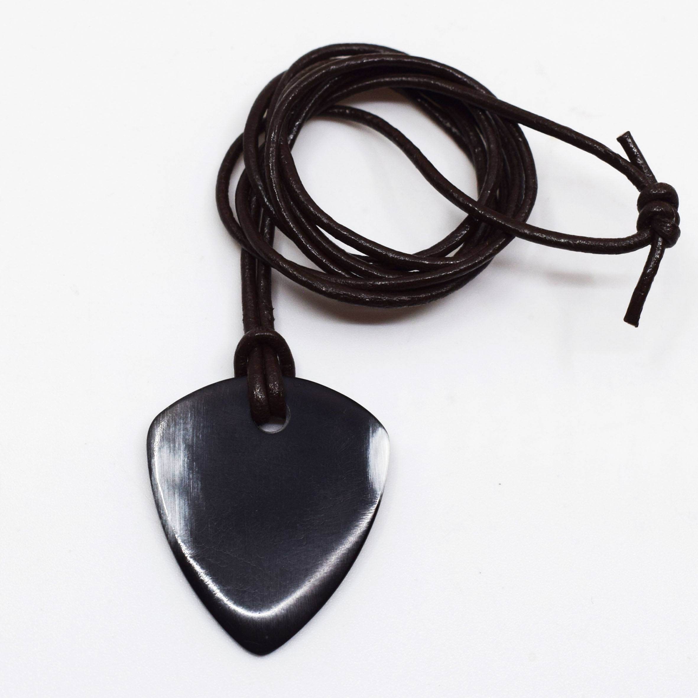 Cow Horn Pendant (Valley Shape)