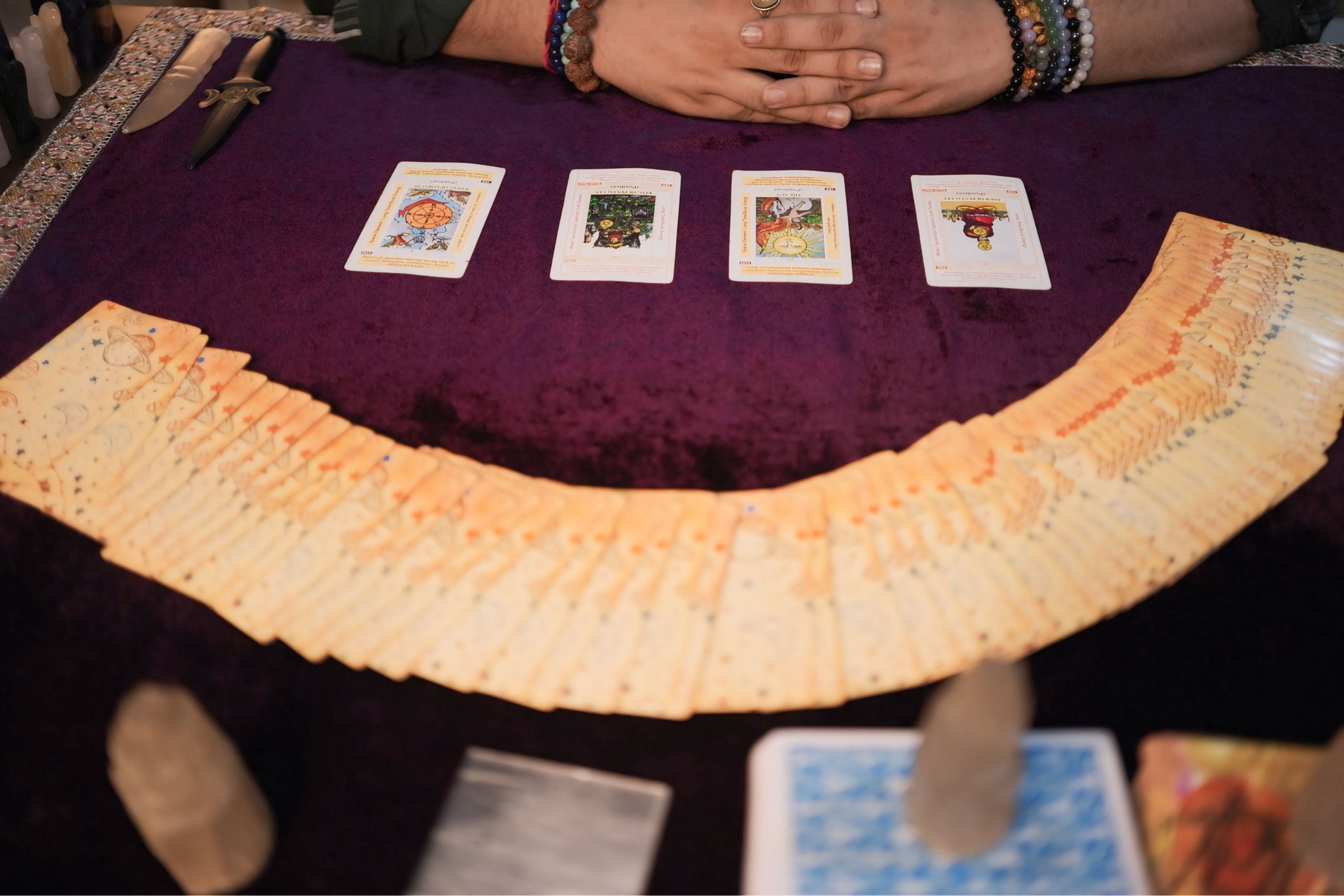TAROT
