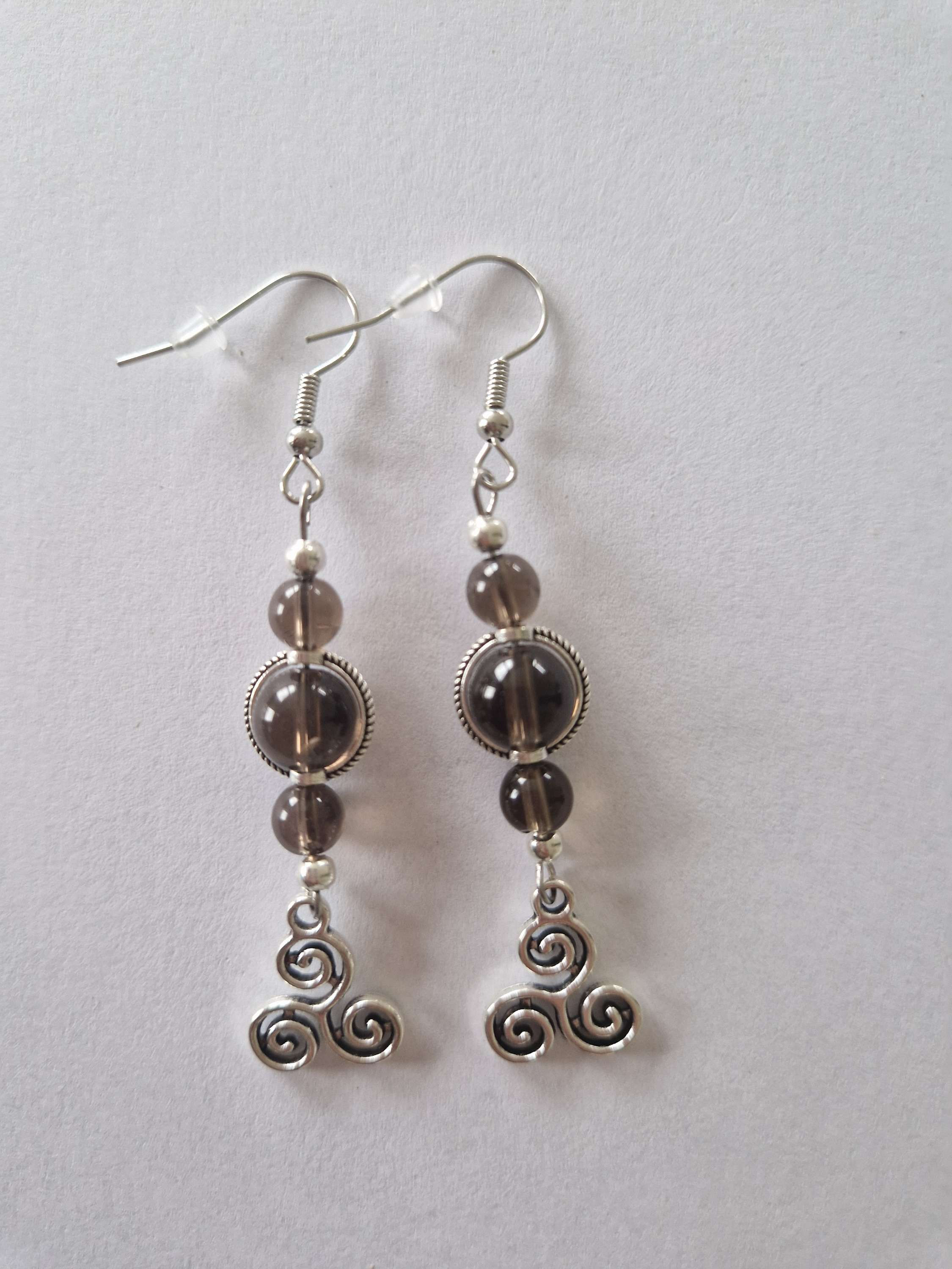Boucle d'oreilles en perles de pierre naturel