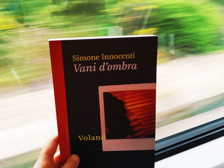 Vani d'ombra - di Simone Innocenti
