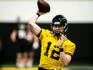 Countdown to Kickoff Day 27: #24 Iowa Hawkeyes