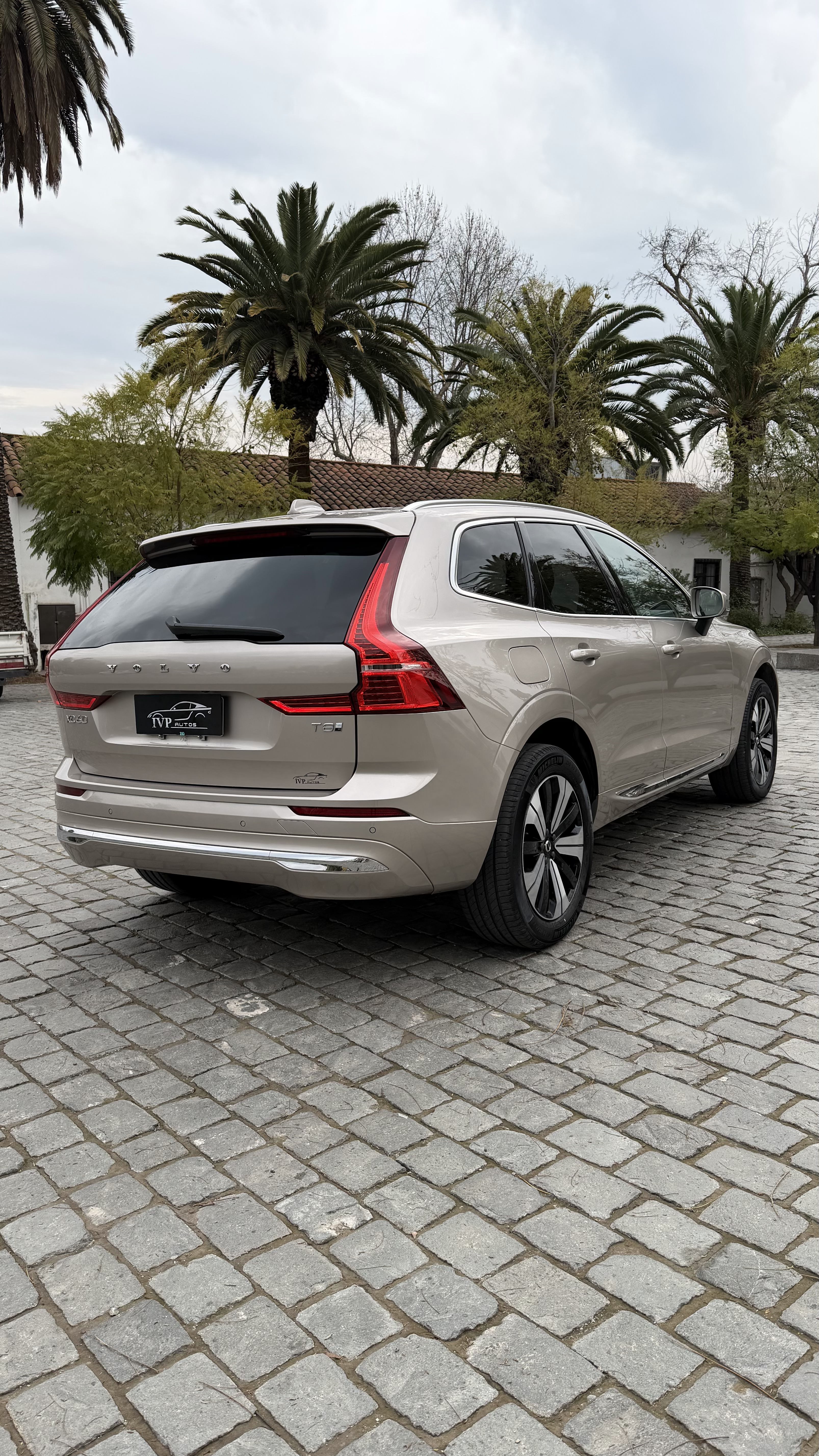 Volvo Xc60 Ii T8 Recharge — foto 4 de 10