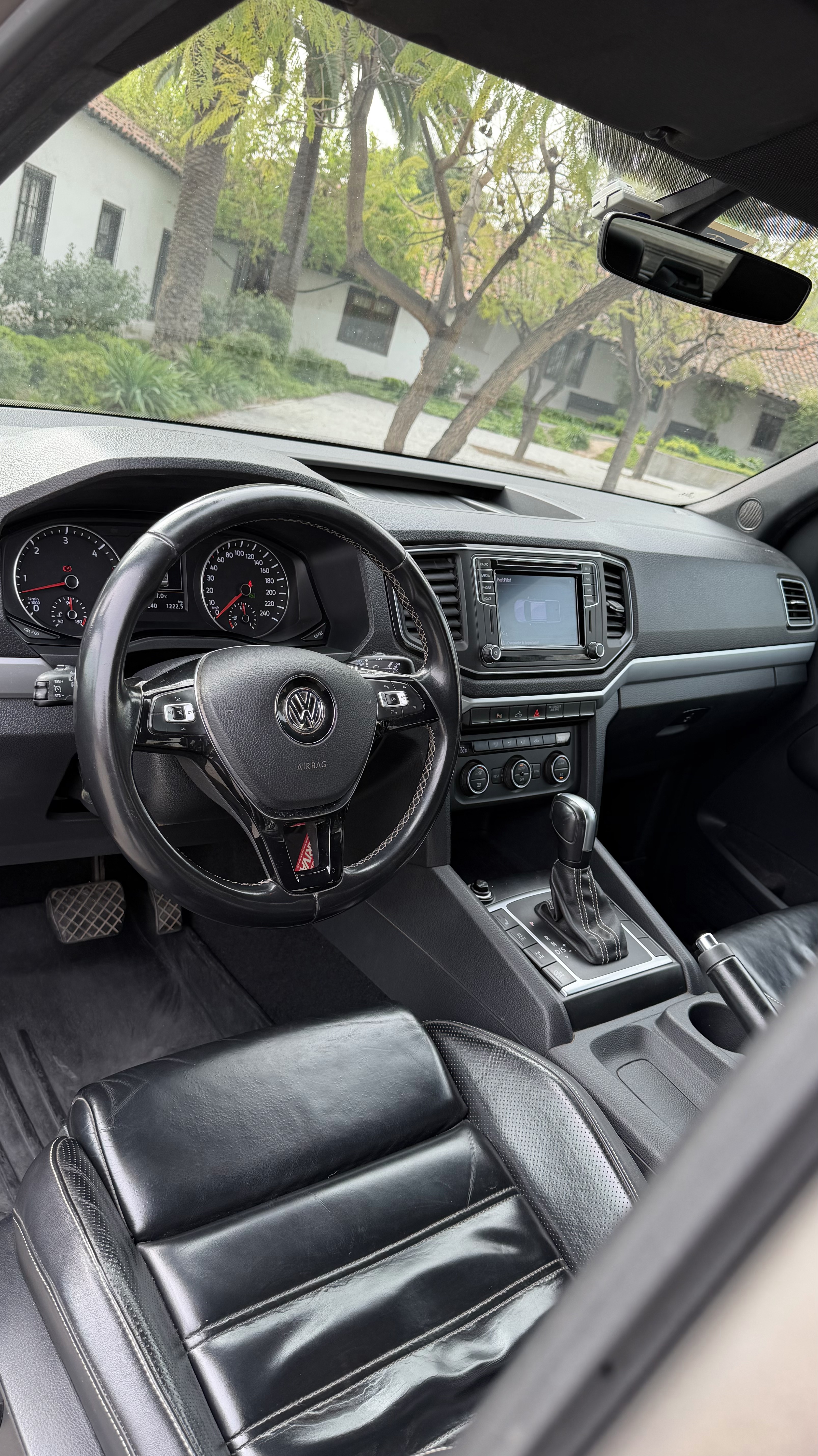 Volkswagen Amarok V6 3.0 4Motion — foto 12 de 15