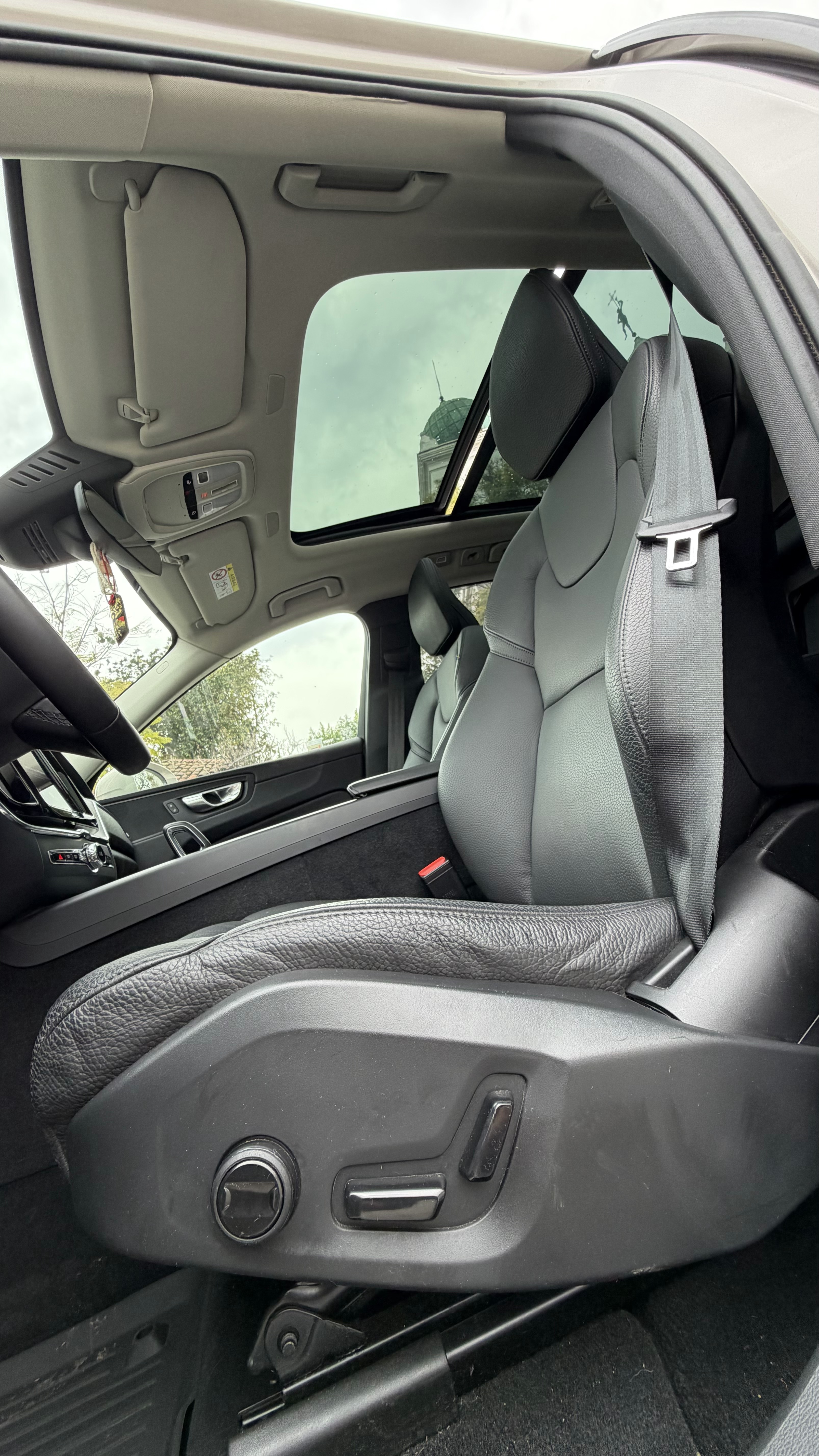 Volvo Xc60 Ii T8 Recharge — foto 8 de 10