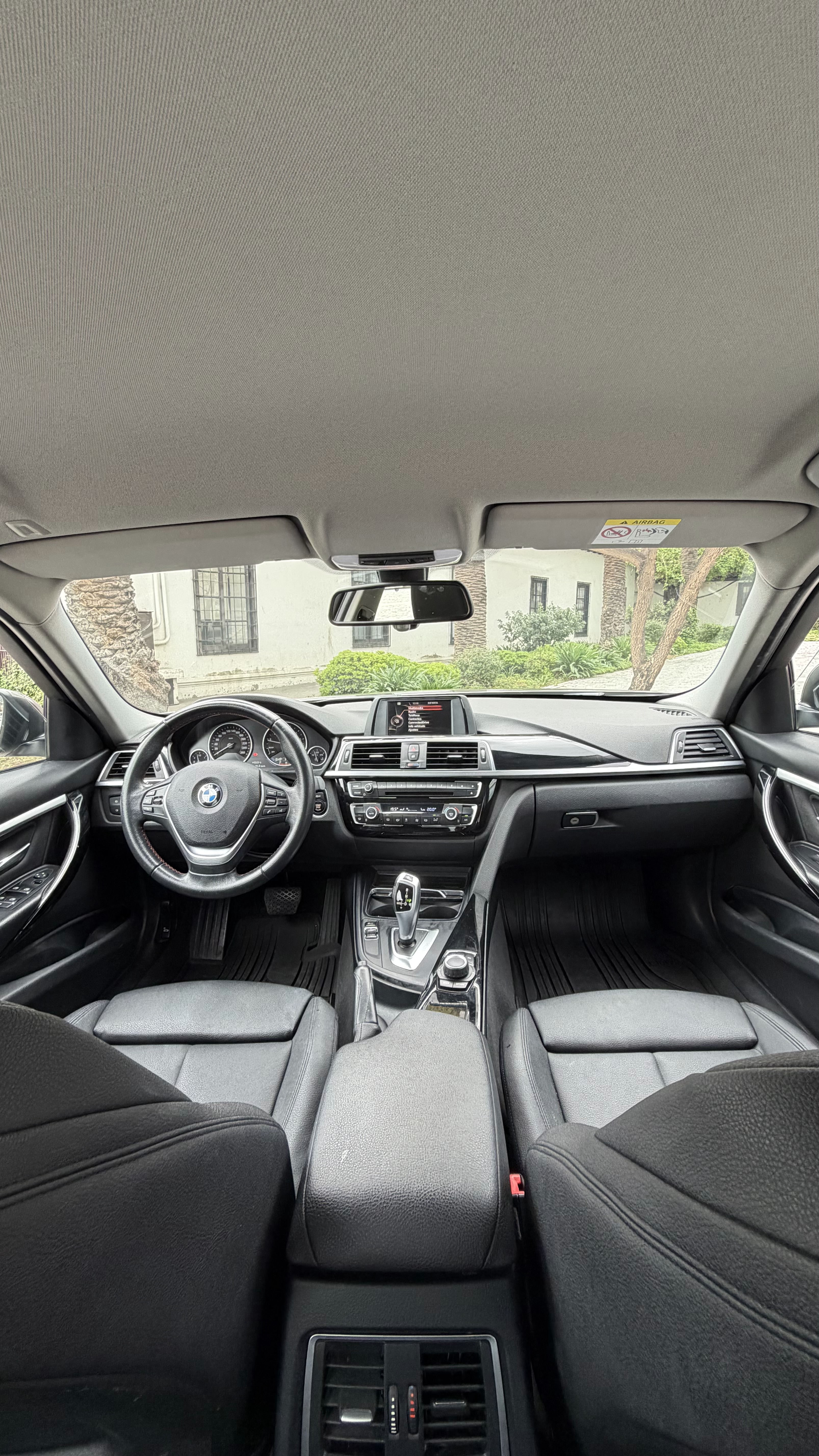 BMW 318I — foto 14 de 15