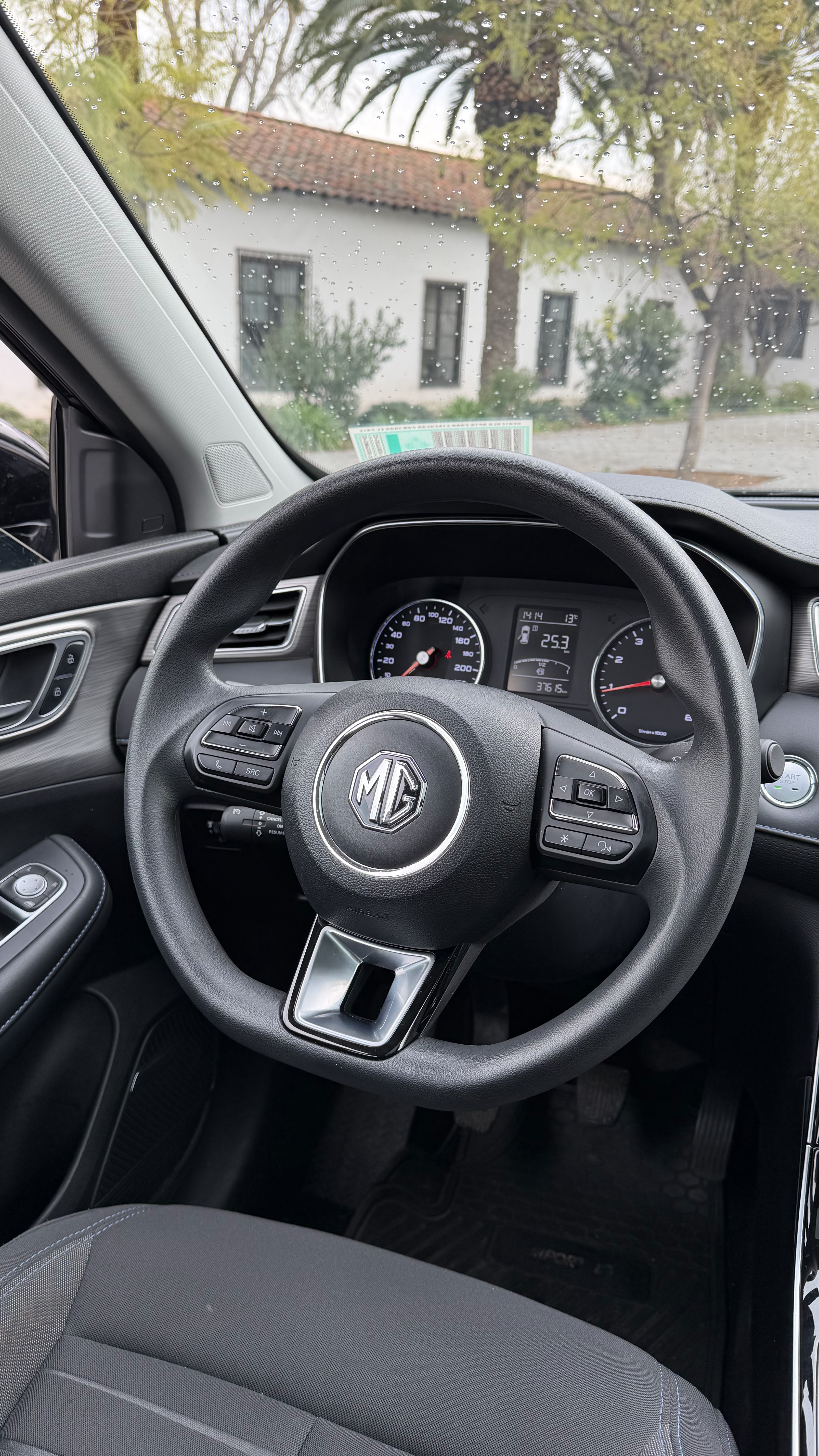 MG Rx5 — foto 7 de 10