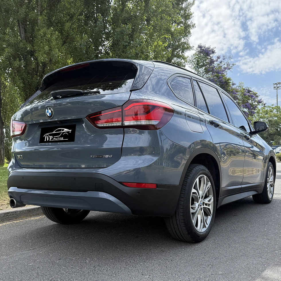 Miniatura: [VENDIDO] BMW X1 18d Luxury Night Edition 2021