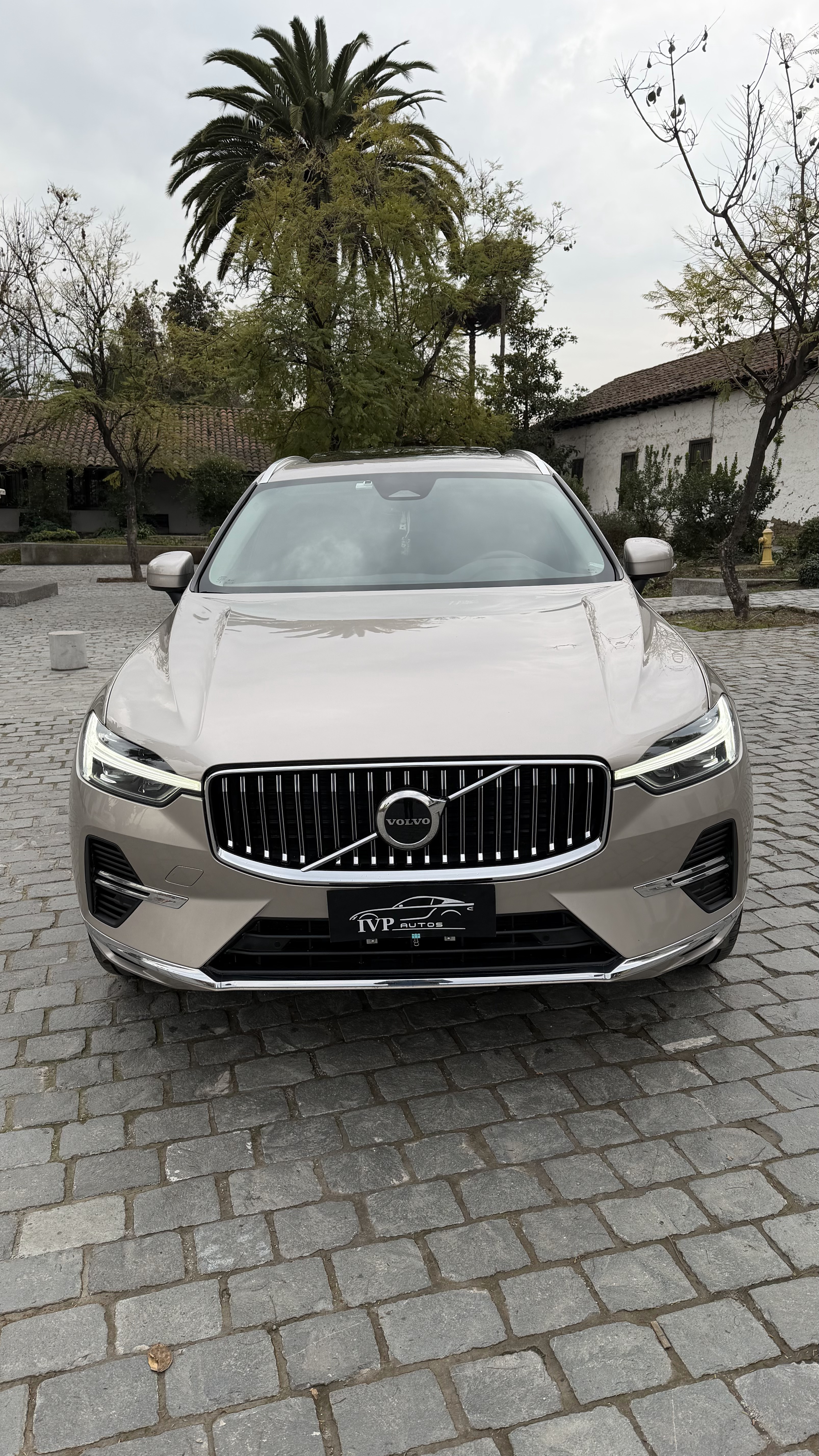 Volvo Xc60 Ii T8 Recharge — foto 5 de 10