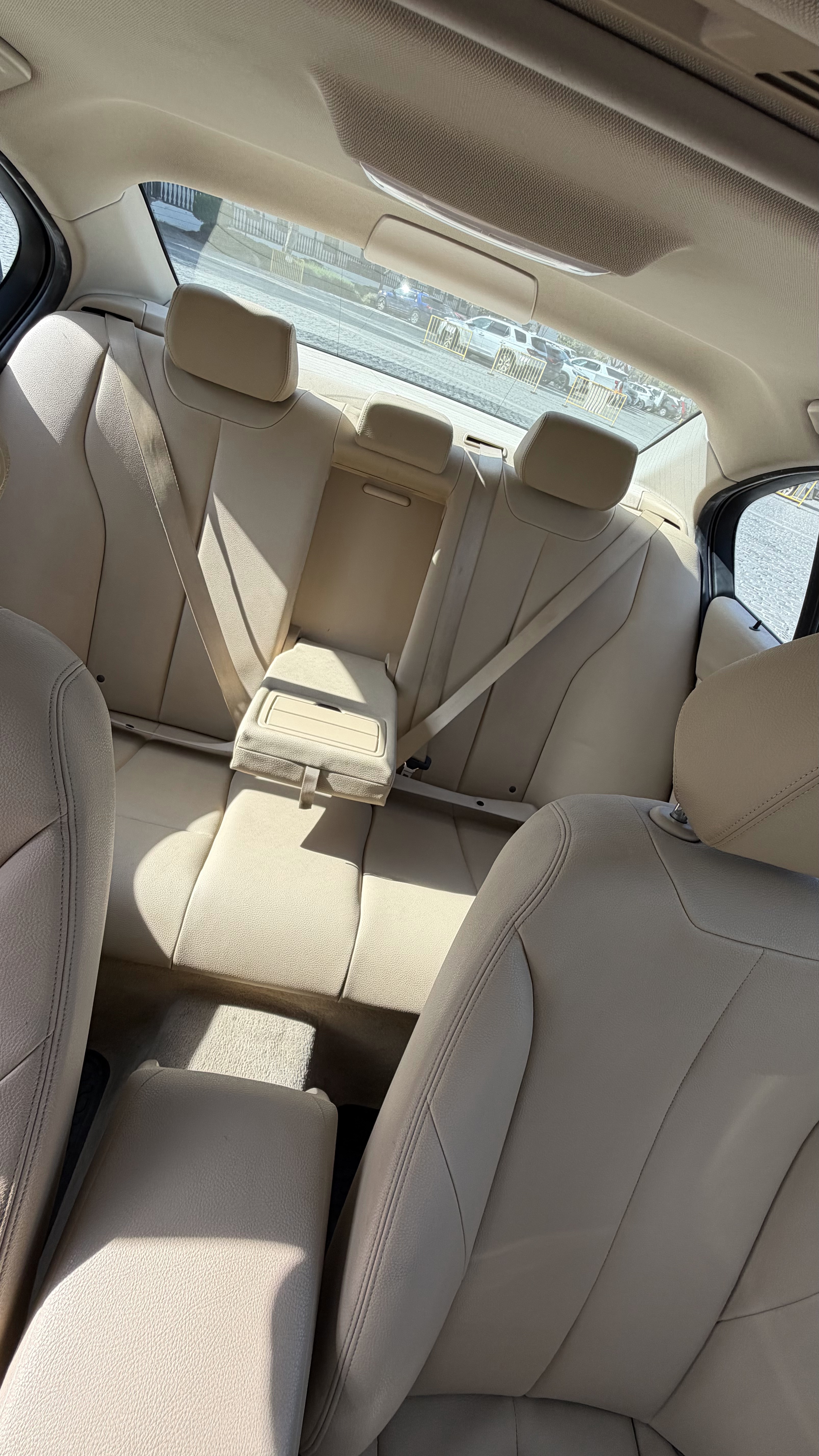 BMW 320I — foto 15 de 15