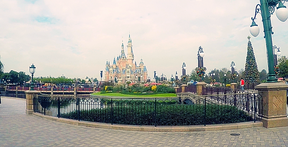 shanghai disneyland tips