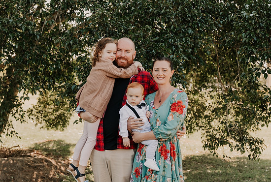 Owner of Make it naturally - natural DIY cleaning and self care products