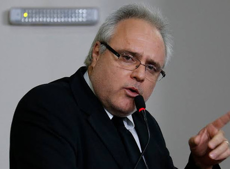 Prefeito de Valinhos muda outra vez de sigla e vai para o DEM