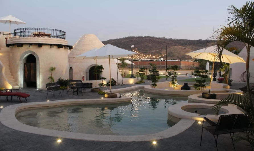 piscinaHeader-png-892x588.jpeg