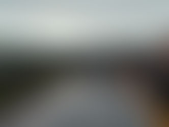 BR-364: Caminhão tomba durante tentativa de ultrapassagem