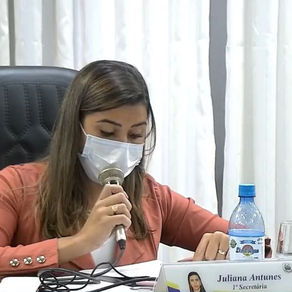 Vereadora Juliana solicita Implementação de faixa para motos nos semáforos