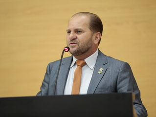 Deputado Cirone Deiró pede apoio para que escola possa funcionar em Parecis