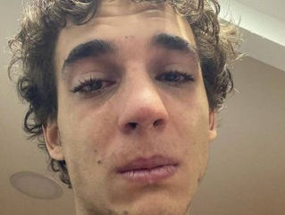 Ator de 'La Casa de Papel' chora ao ser diagnosticado