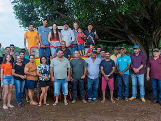 Entrega de implementos agrícolas fortalece produtores em Colorado do Oeste