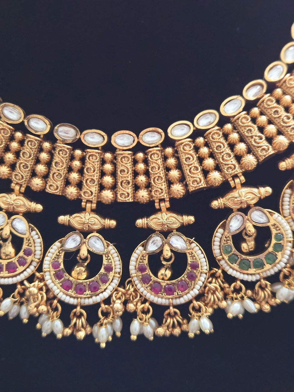 Thumbnail: Queen's Necklace