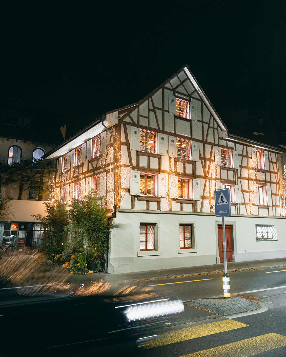 The Twent's townhouse on Lake Zurich lit for the opening season party