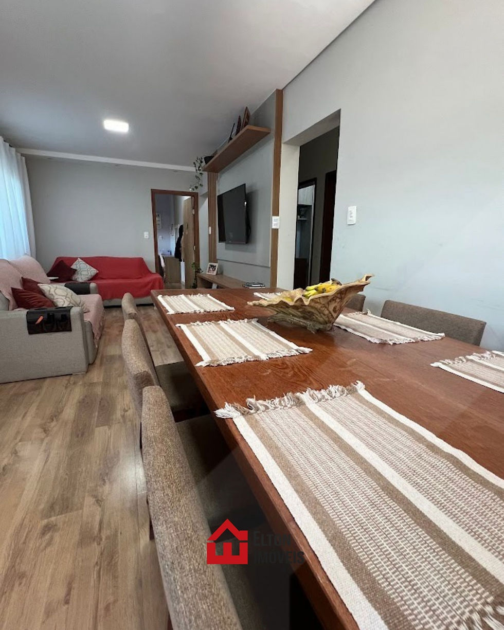 Miniatura: 🏡 Casa espaçosa à venda No bairro Bandeirantes/MG 🏡
