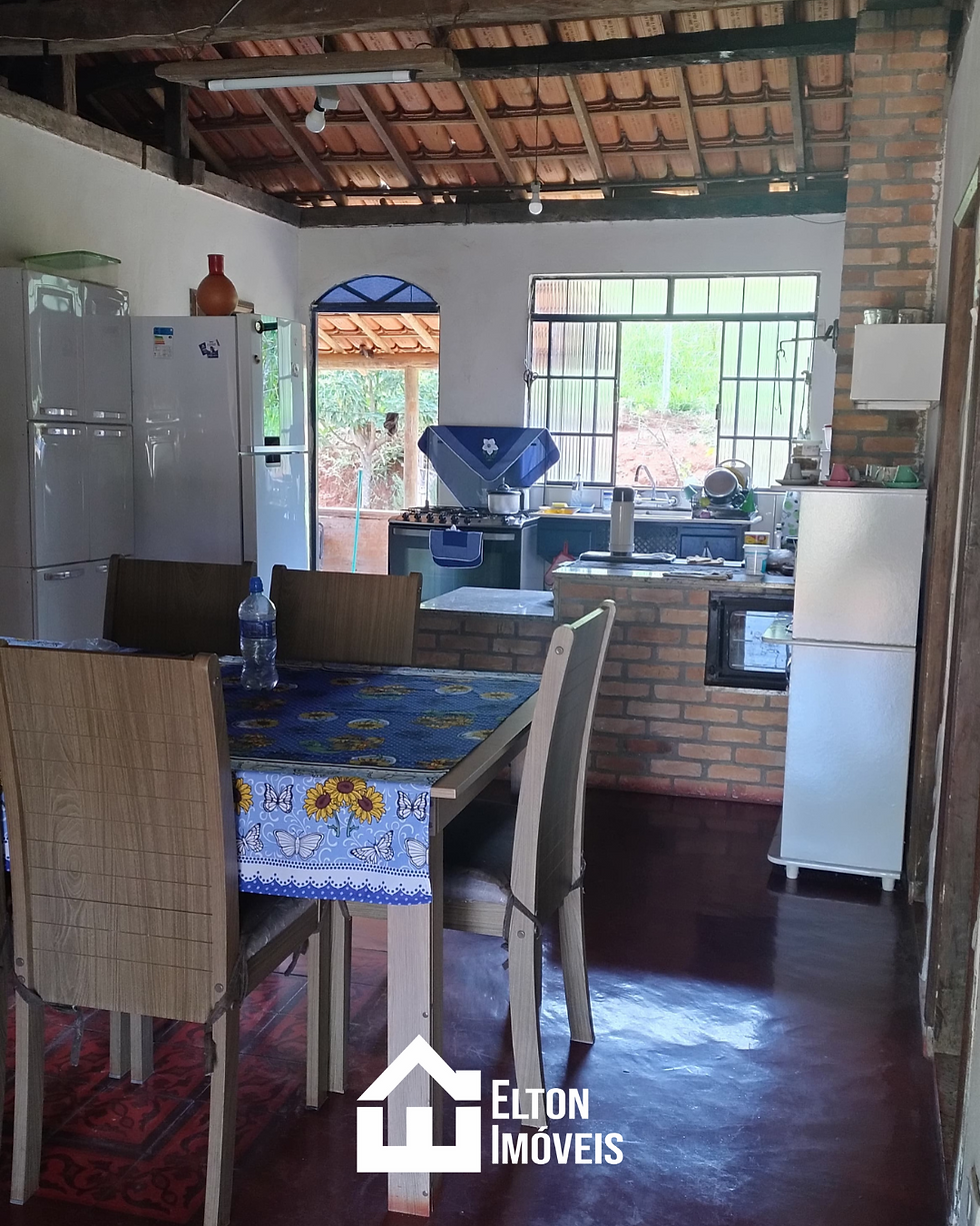 Miniatura: 🏡 Chácara Encantadora em Itaverava – Minas Gerais 🌳🍊🐟