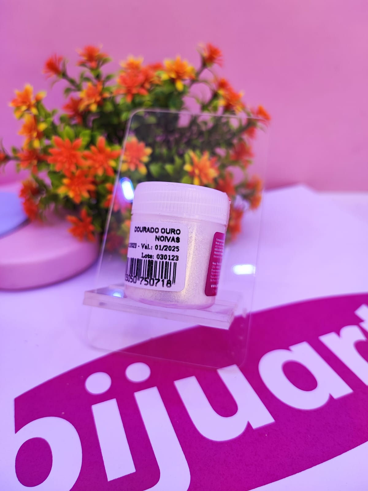 CORANTE SARAMANIL PARA BISCUIT PÓ - NOIVAS DOURADO OURO