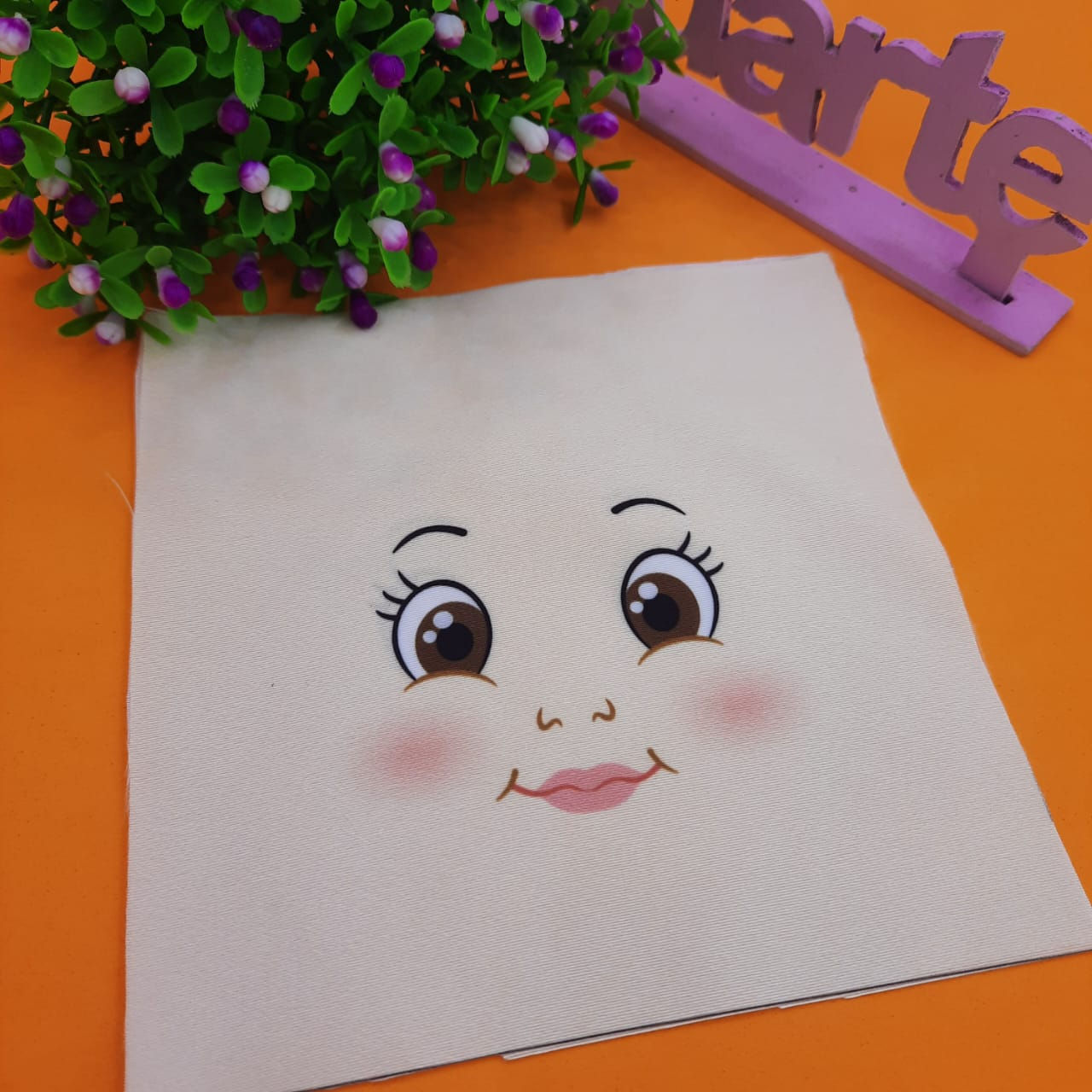 ROSTINHO PRIMAVERA 15X15CM - LAURA