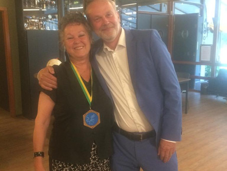 Speelavond 26 juni 2019 - Winnaar Vermiljoen Feniks bekend! - AZUREN DRAAK 2019 ontvangt medaille