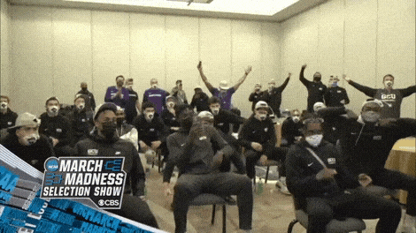 oral roberts team gif.gif