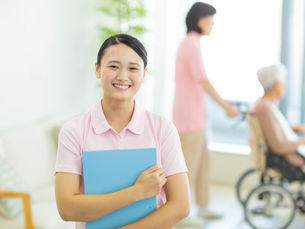 まだまだ少ない？外国人の介護福祉士 