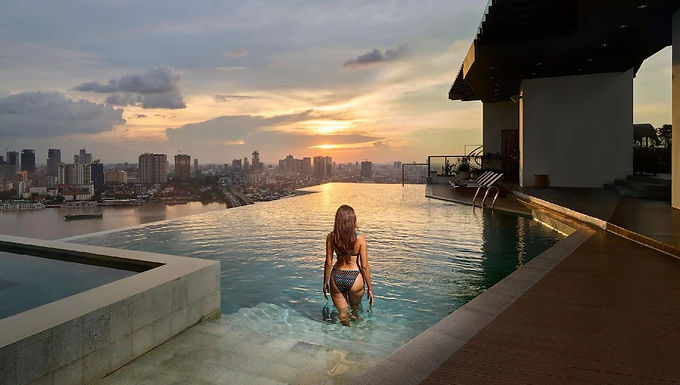 The Peninsula Phnom Penh ****