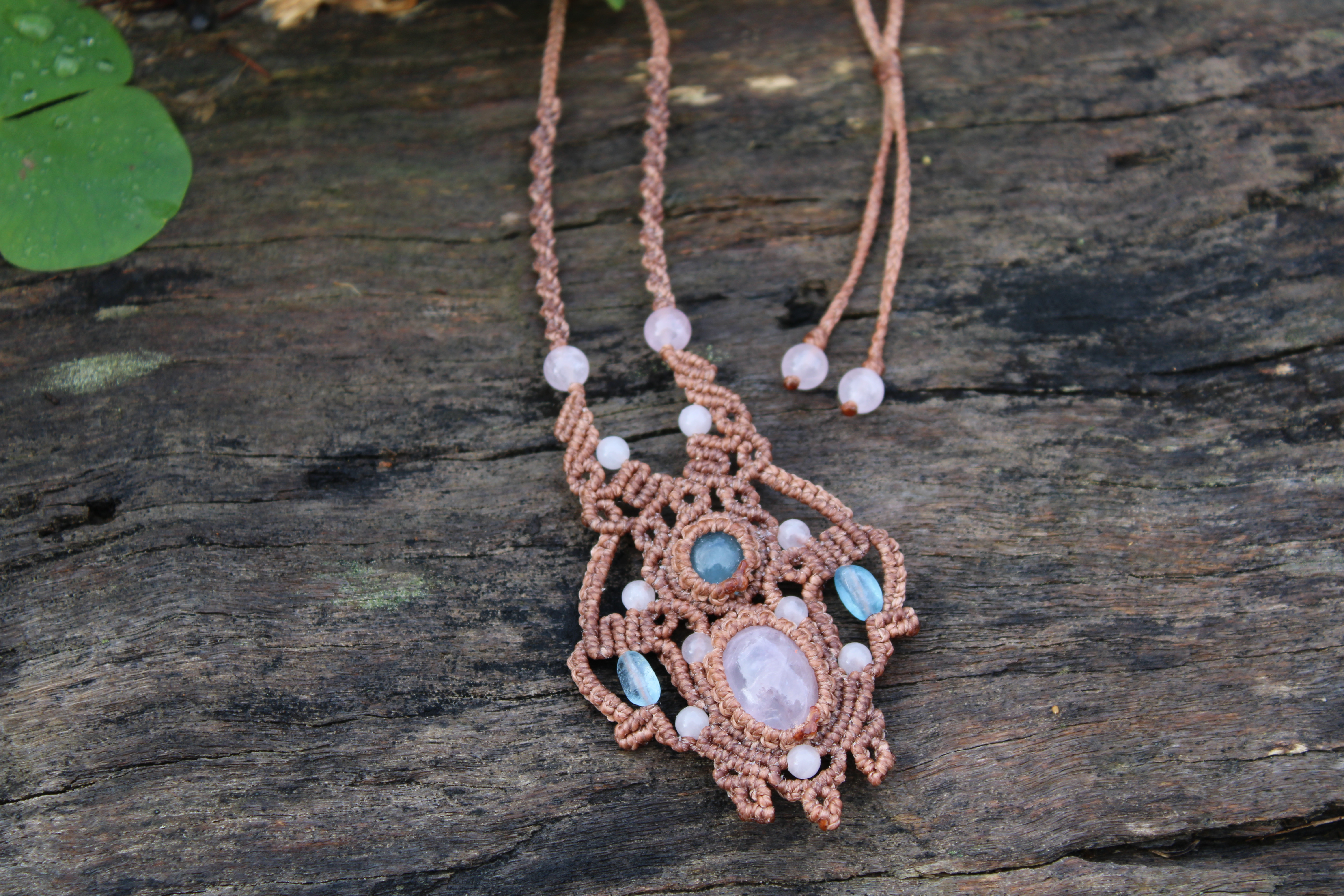 Rose Aquamarine Necklace