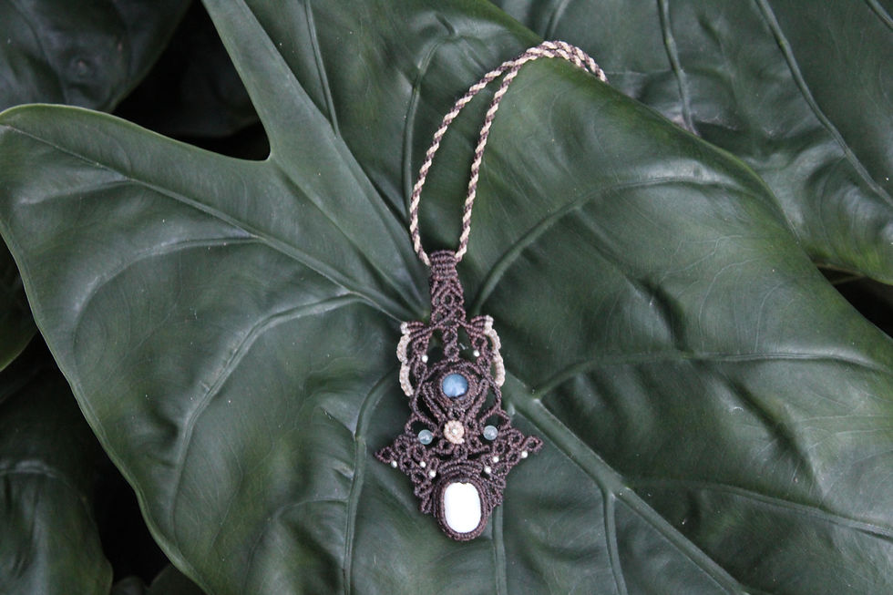 Thumbnail: Mother of Pearl Talisman