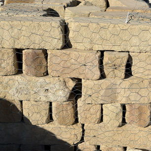 cobblestone franklin tn, cobblestone brentwood tn, cobblestone nashville tn, cobblestone edging, Cobbles, Mulch bed edging, grey cobblestone, tan cobblestone, crab orchard cobblestone, blue grey cobblestone, cobblestone edging for sale franklin tn,cobblestone edging for sale brentwood tn, cobblestone edging for sale nashville tn, cobblestone edging for sale nolensville tn, texas cobblestone tan, texas cobblestone grey, tennessee cobblestone, thin cobblestone, cobblestone bricks.