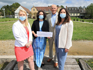 The Williamsburg Winery Donates $2,016 to the Riverside Foundation to Support Breast Cancer Patients