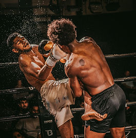 Vannagraphs sportfotograaf – pure kickboksmomenten vastgelegd in Nijmegen en Gelderland.