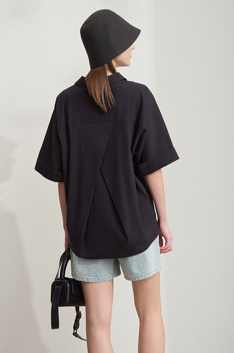 Blouse Minimaliste en Lyocell – Élégance Moderne