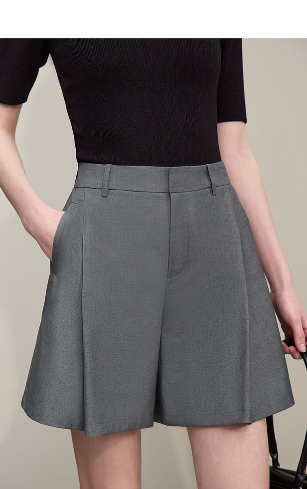Shorts décontracté chic, Plissés Femme Jambes Larges - La Frivolité