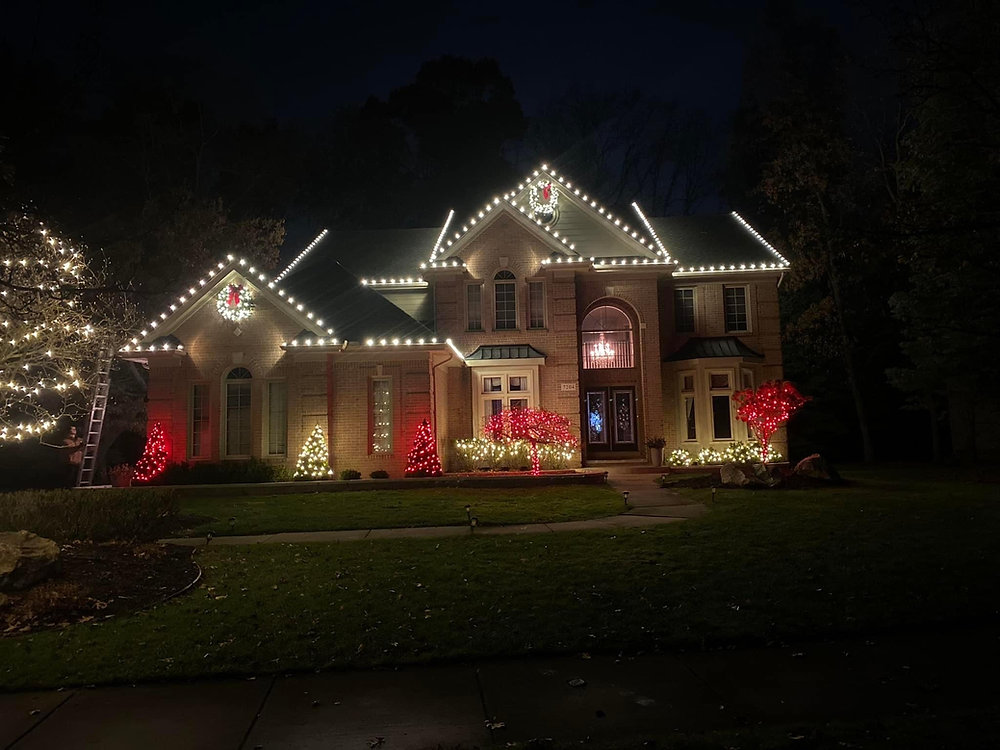 Choose A Christmas light installation Pros In Houston